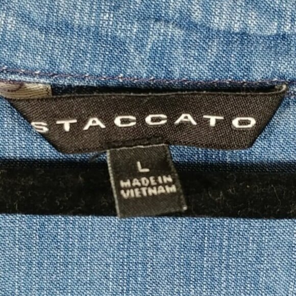 Staccato Women's Blue Chambray Western Designer Button Down Top Size L - Picture 3 of 7